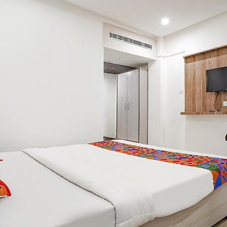 Fabhotel Siddhi Váránaszi Kültér fotó