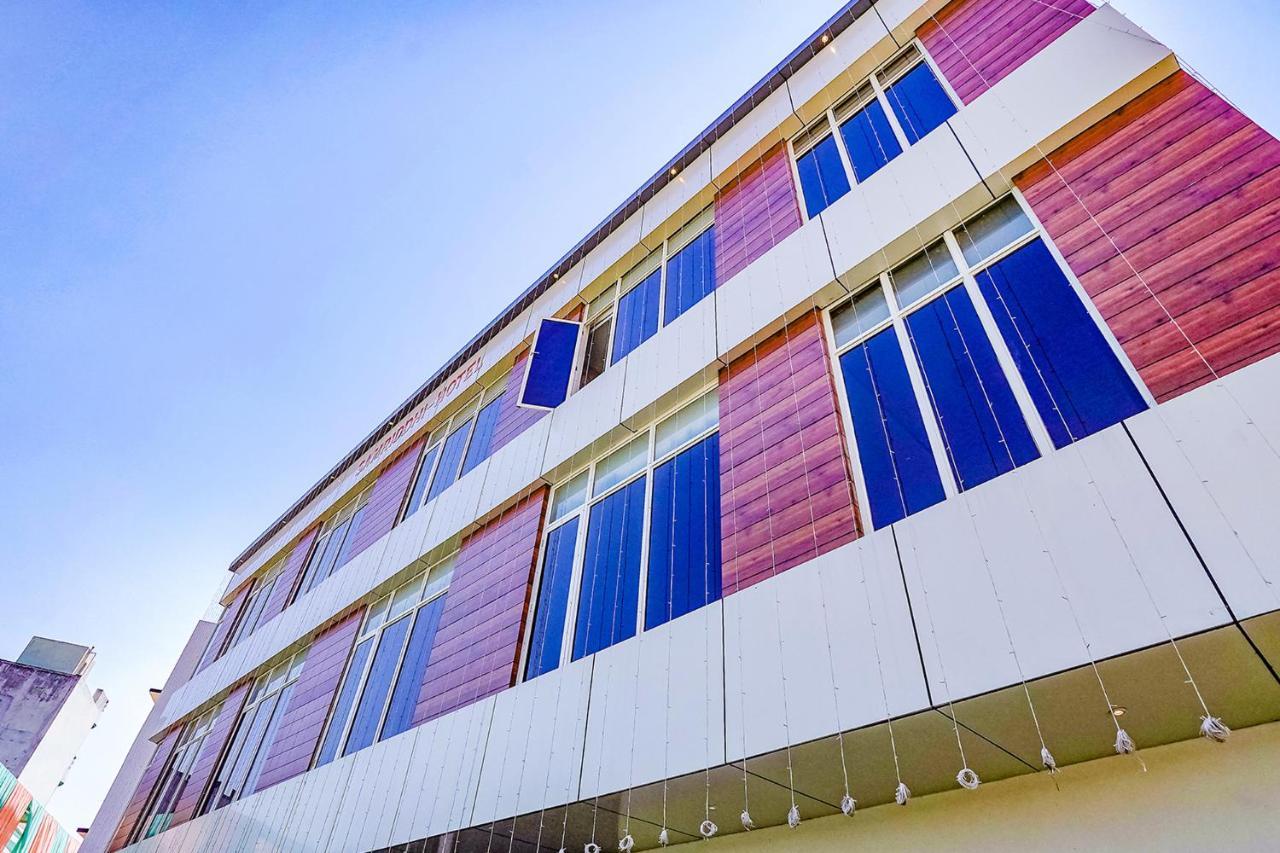 Fabhotel Siddhi Váránaszi Kültér fotó